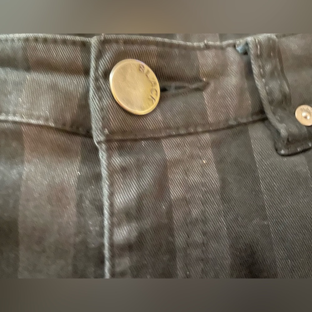 H&M Divided - Size 8 - Picture 5 of 5